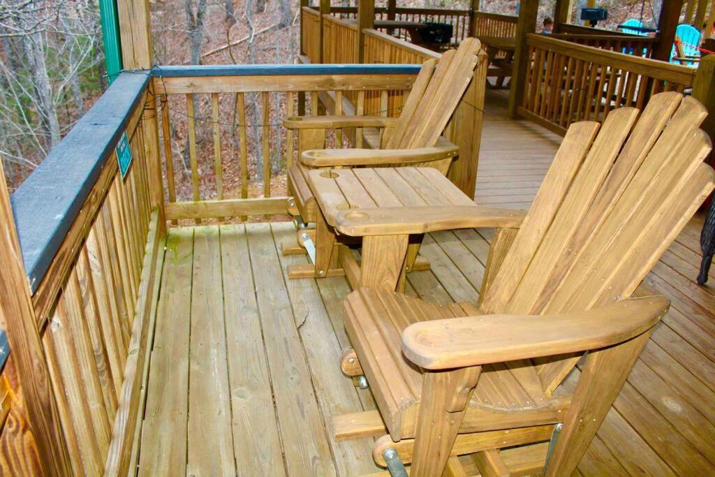 Red Rooster Family Cabin W/Hot Tub+Fire Pit+View Franklin Ngoại thất bức ảnh