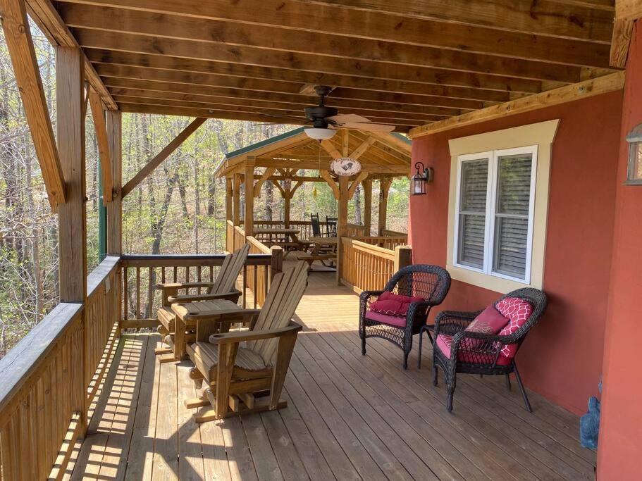 Red Rooster Family Cabin W/Hot Tub+Fire Pit+View Franklin Ngoại thất bức ảnh